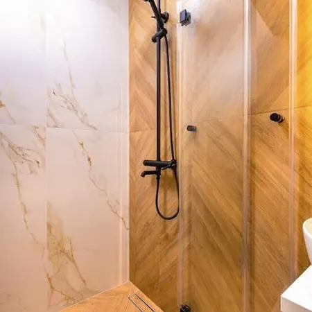 Апартаменты Sunset 2br Parking Included *
