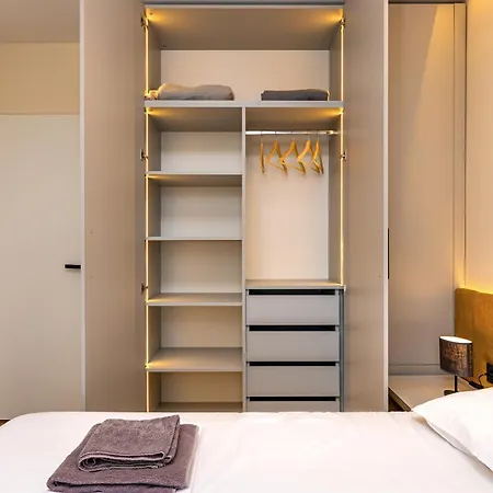Sunset 2br Parking Included Апартаменты