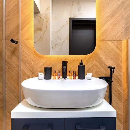 Апартаменты Sunset 2br Parking Included *