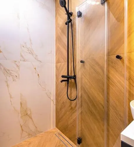 Apartament Sunset 2Br Apartment Central Street Parking Included *