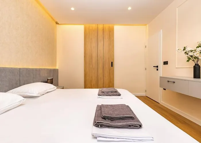 Apartament Sunset 2Br Apartment Central Street Parking Included Płowdiw