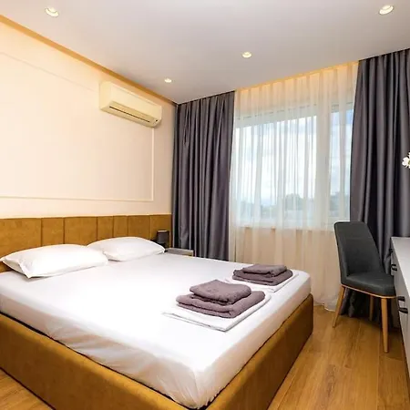 Sunset 2br Parking Included Apartment Plovdiv