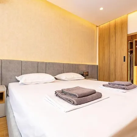 Sunset 2br Parking Included Plovdiv