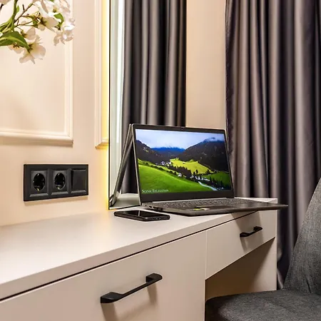 Sunset 2br Parking Included Apartment Plovdiv