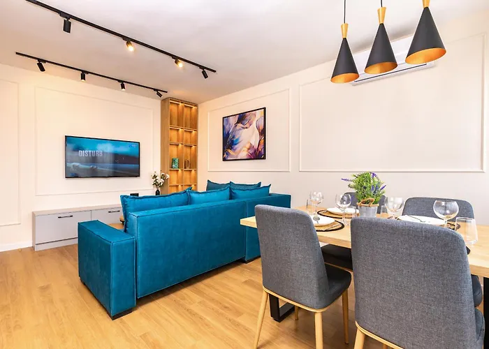 Appartement Sunset 2Br Apartment Central Street Parking Included *